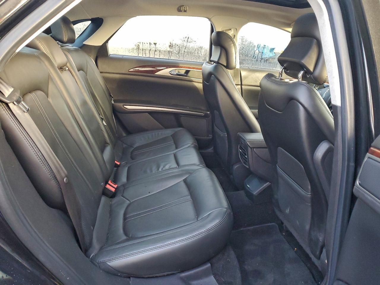 2013 LINCOLN MKZ
