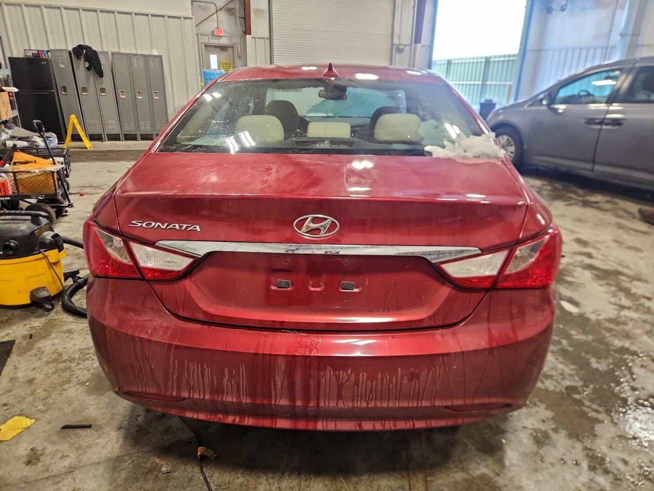 2013 HYUNDAI SONATA