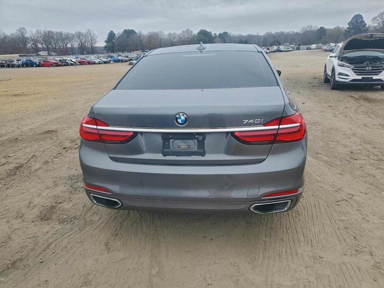 2016 BMW 7 series