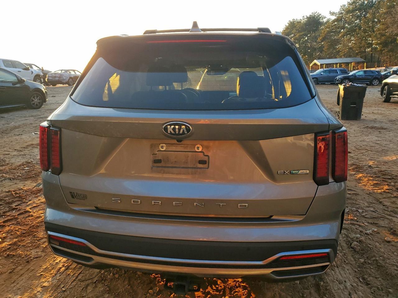 2021 KIA SORENTO
