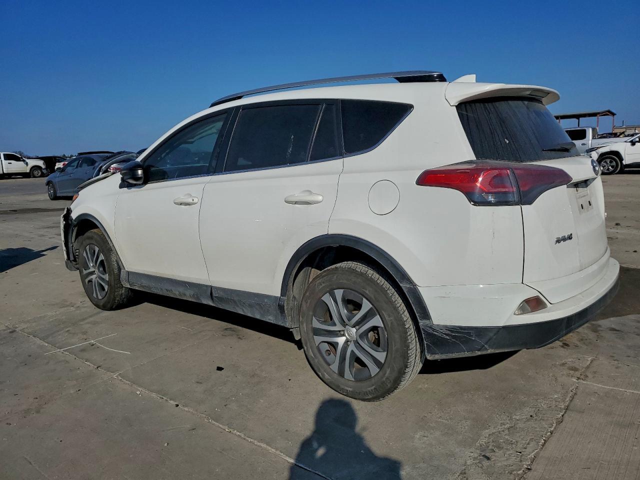 2016 TOYOTA RAV4