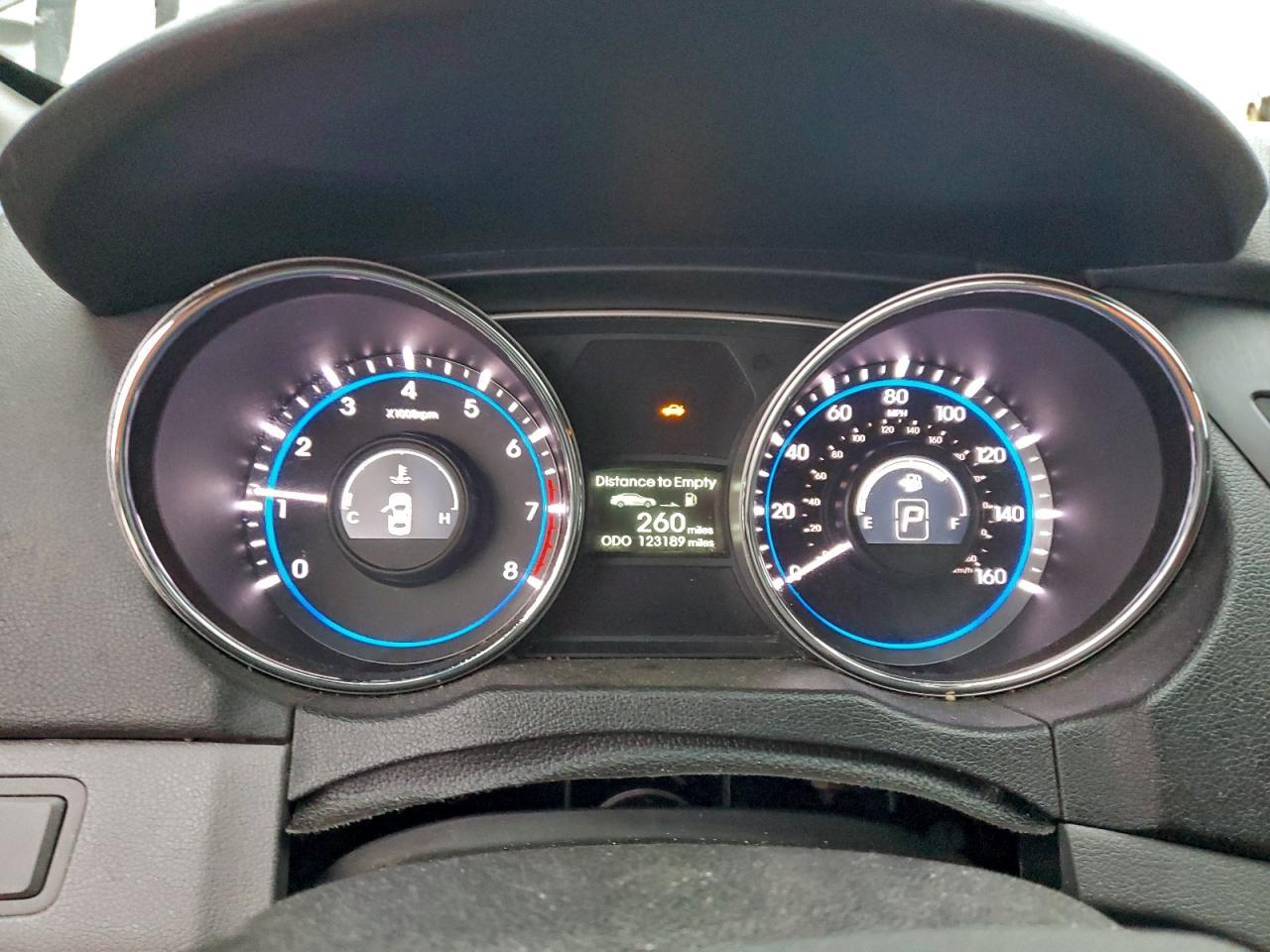 2013 HYUNDAI SONATA
