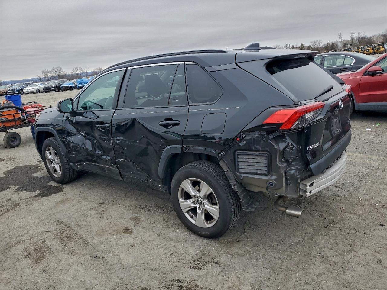 2019 TOYOTA RAV4
