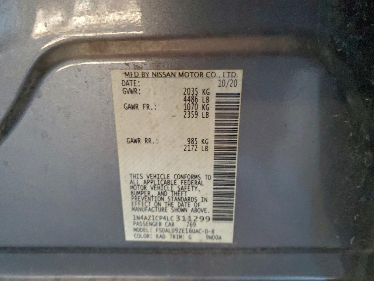 2020 NISSAN LEAF