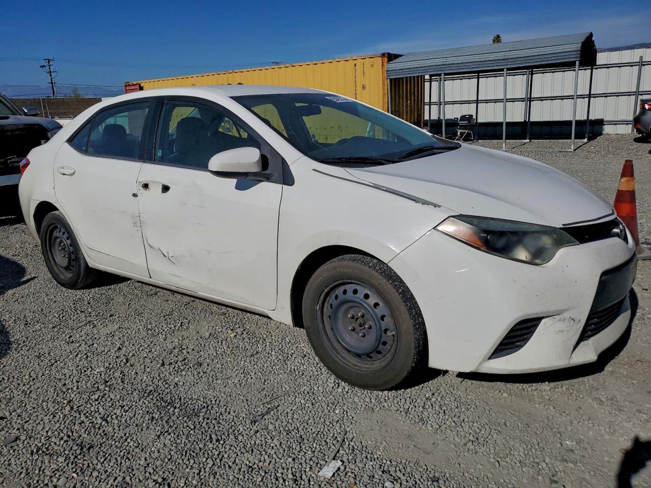 2016 TOYOTA COROLLA