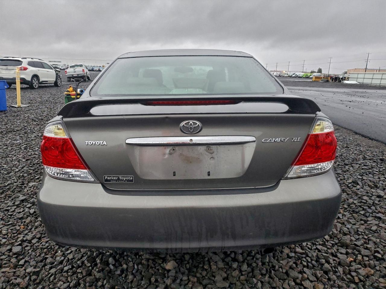 2005 TOYOTA CAMRY