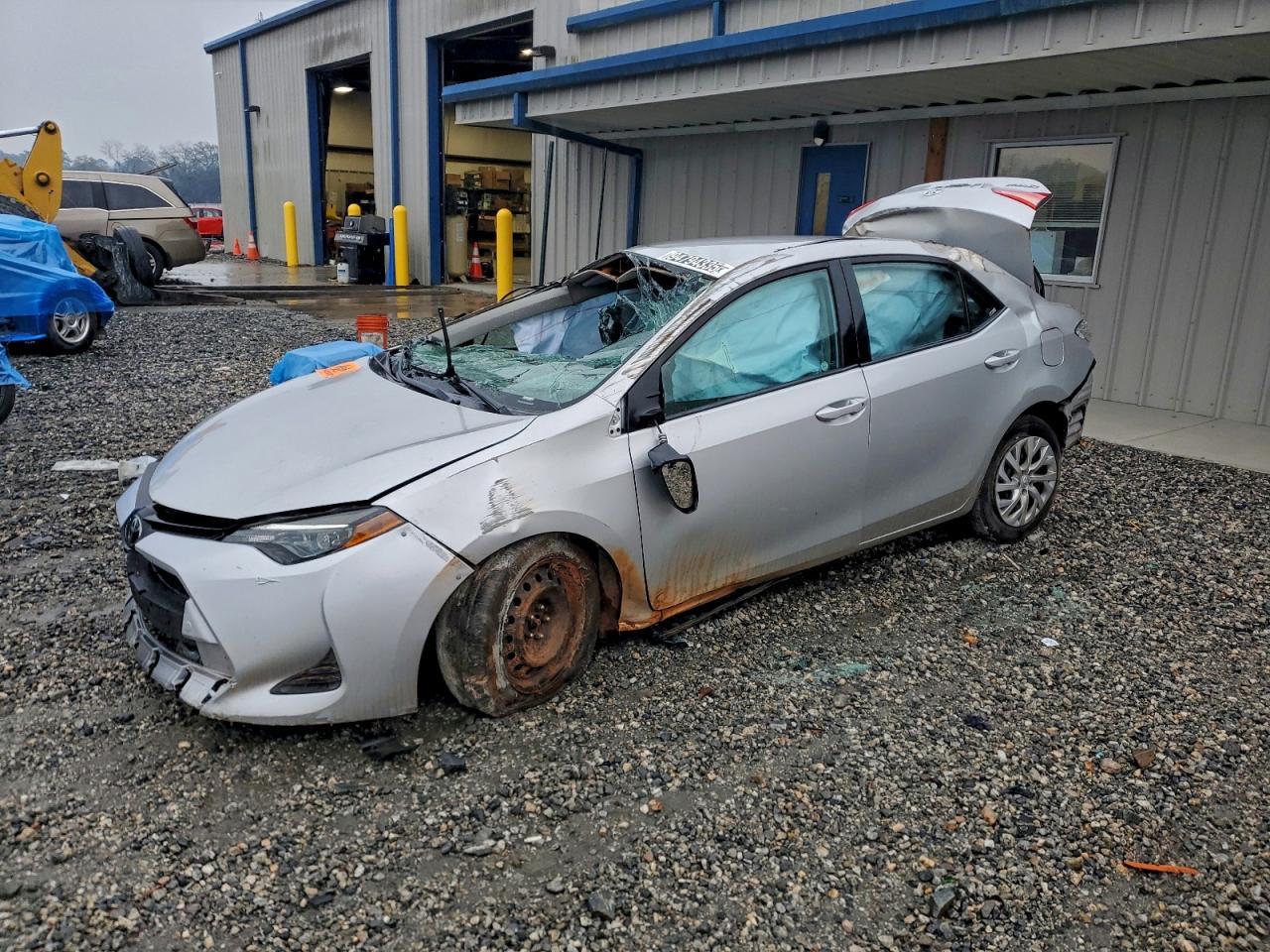 2019 TOYOTA COROLLA