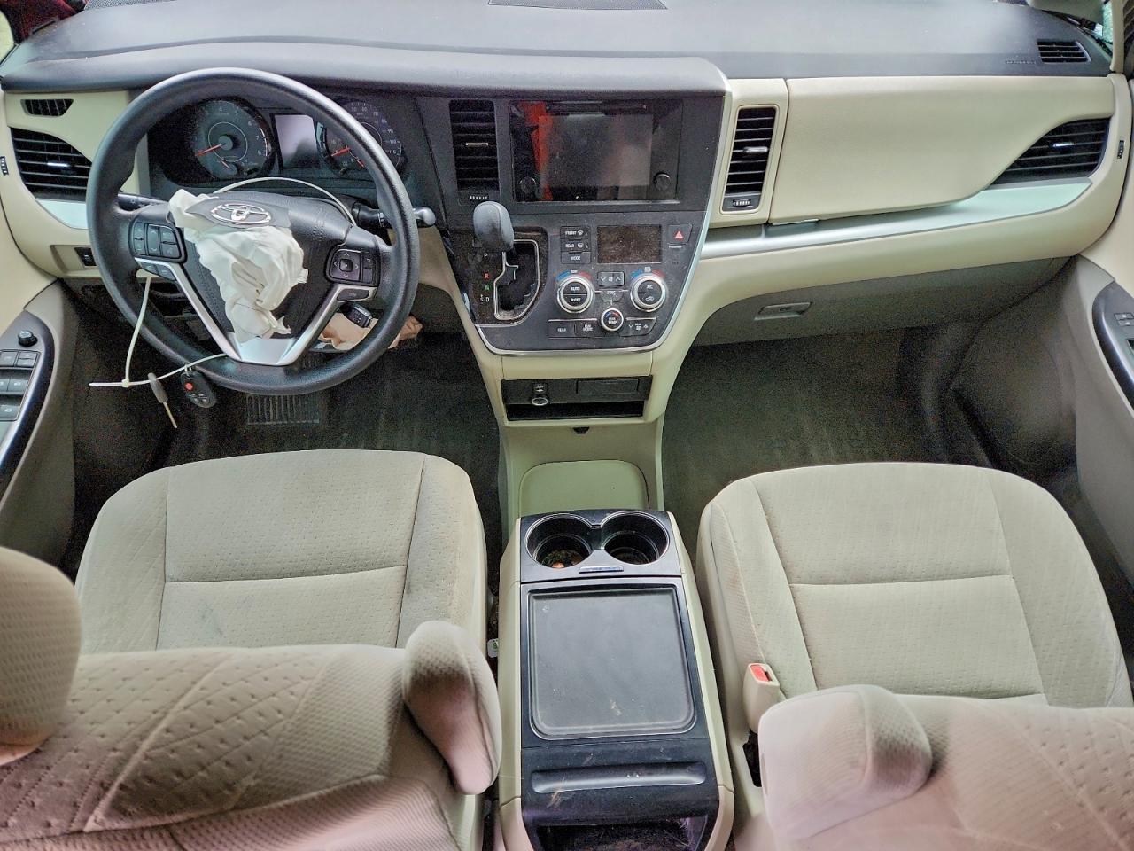2015 TOYOTA SIENNA