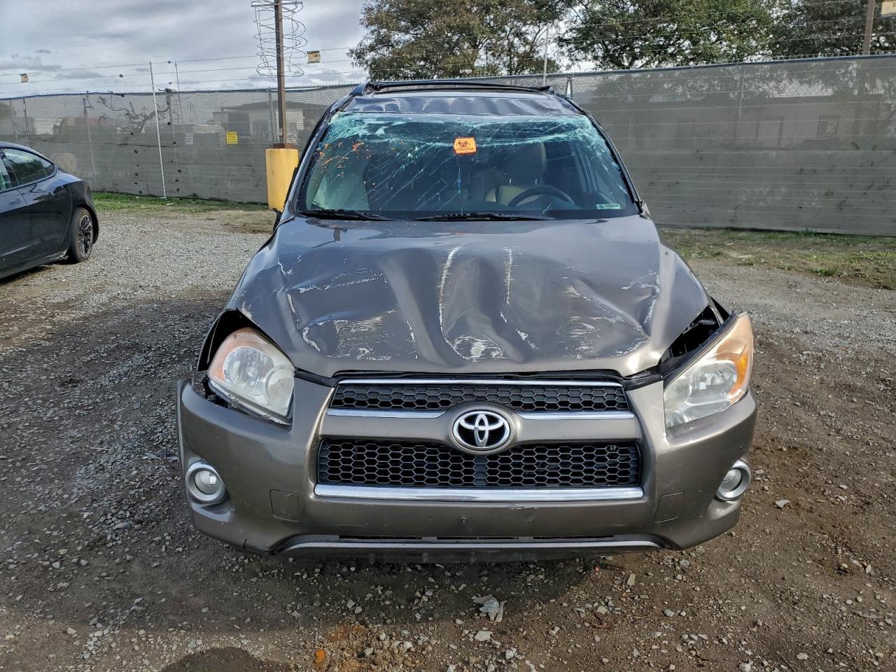 2012 TOYOTA RAV4