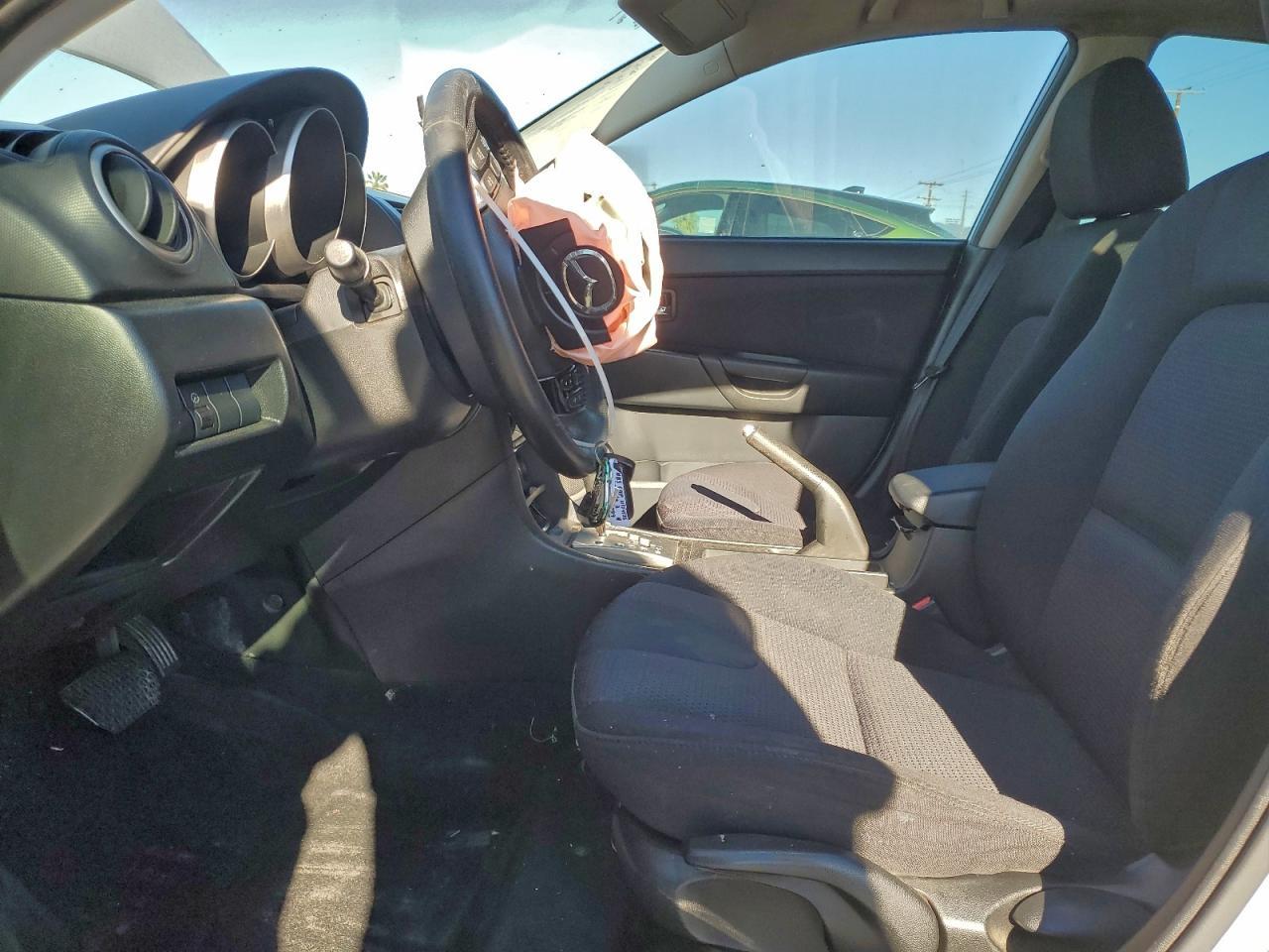 2009 MAZDA 3