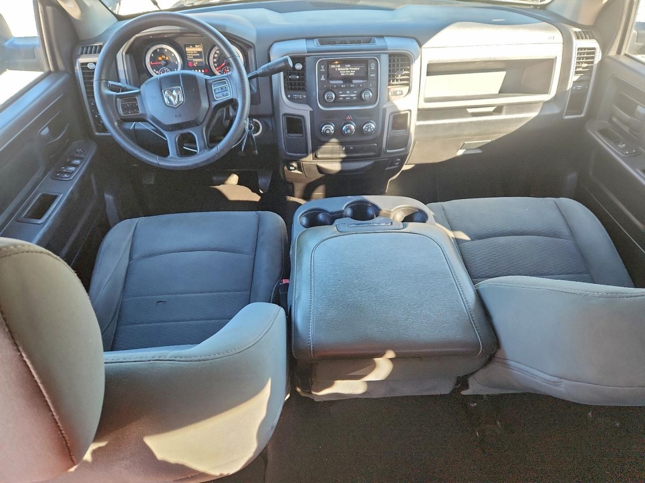 2014 RAM 1500 ST