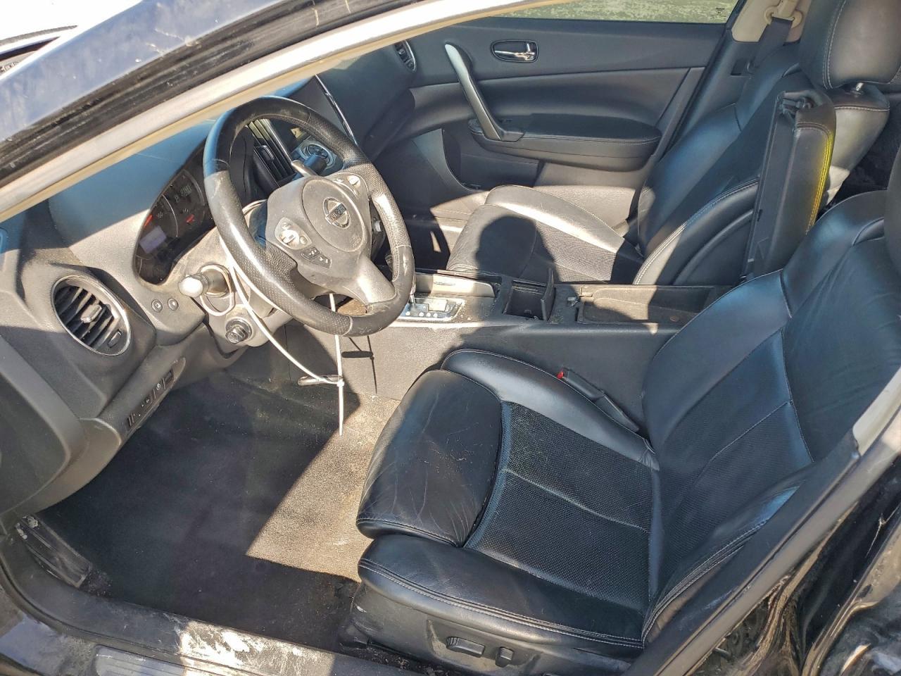 2013 NISSAN Maxima