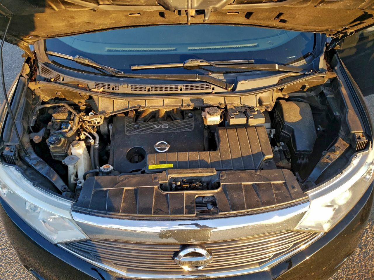 2012 NISSAN Quest
