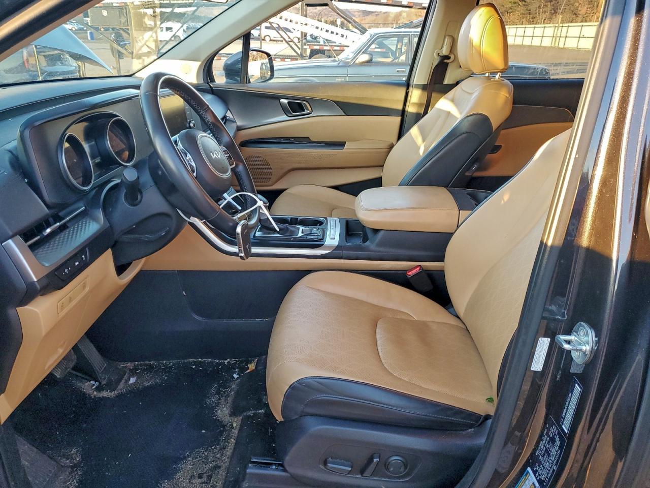 2024 KIA Carnival