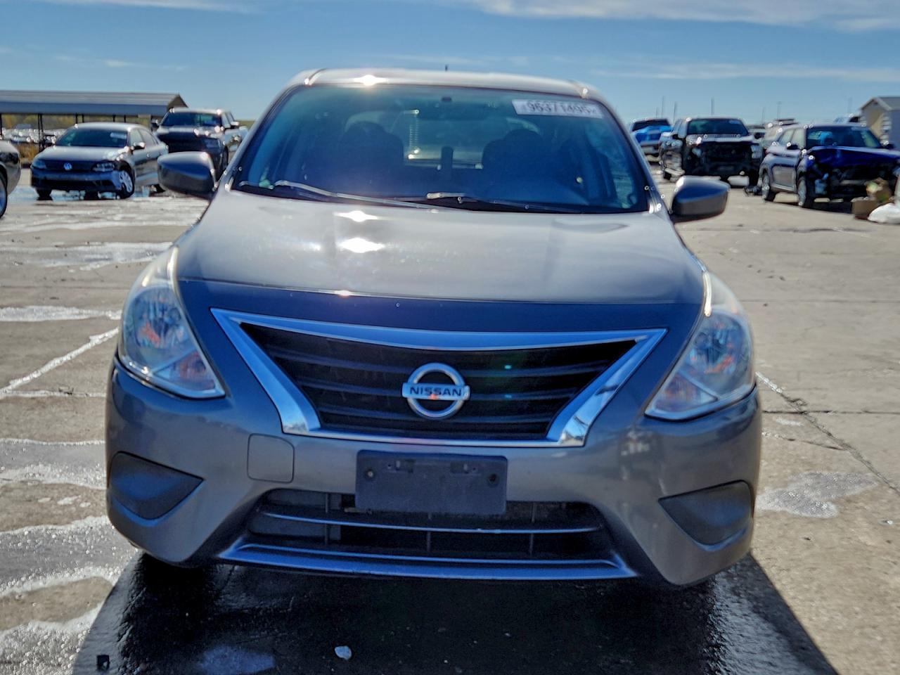 2019 NISSAN VERSA