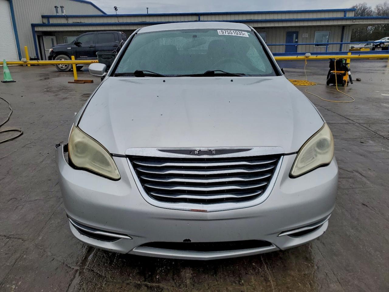 2012 CHRYSLER 200