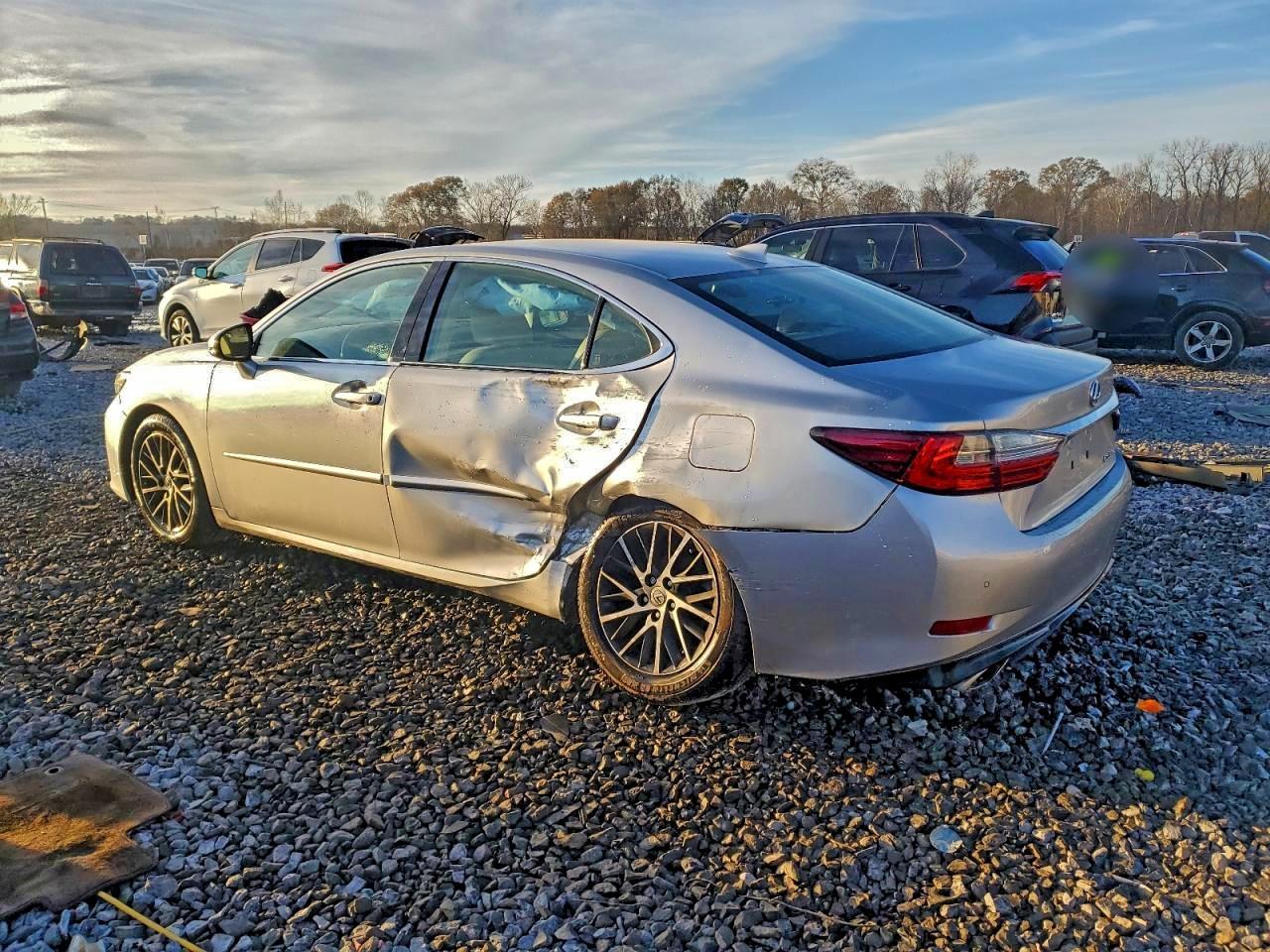 2016 LEXUS ES 350