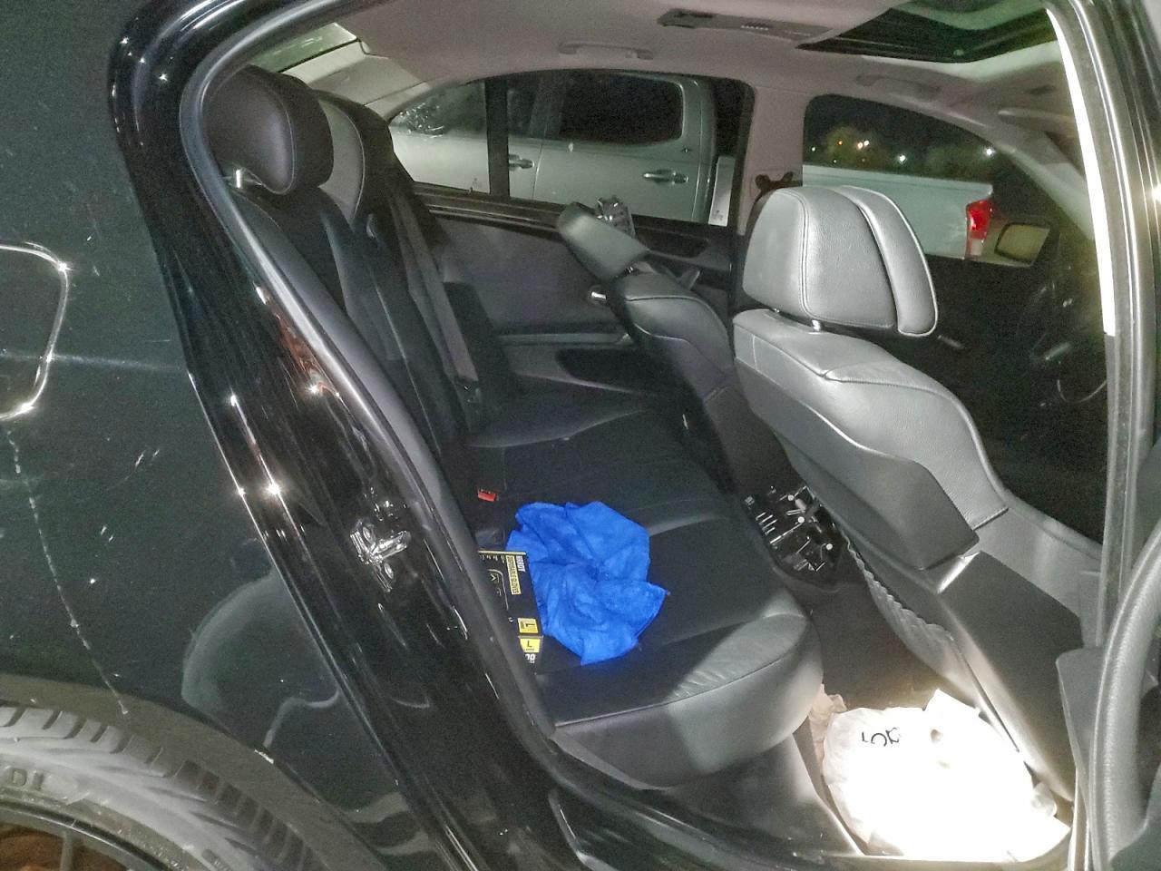 2012 NISSAN Maxima