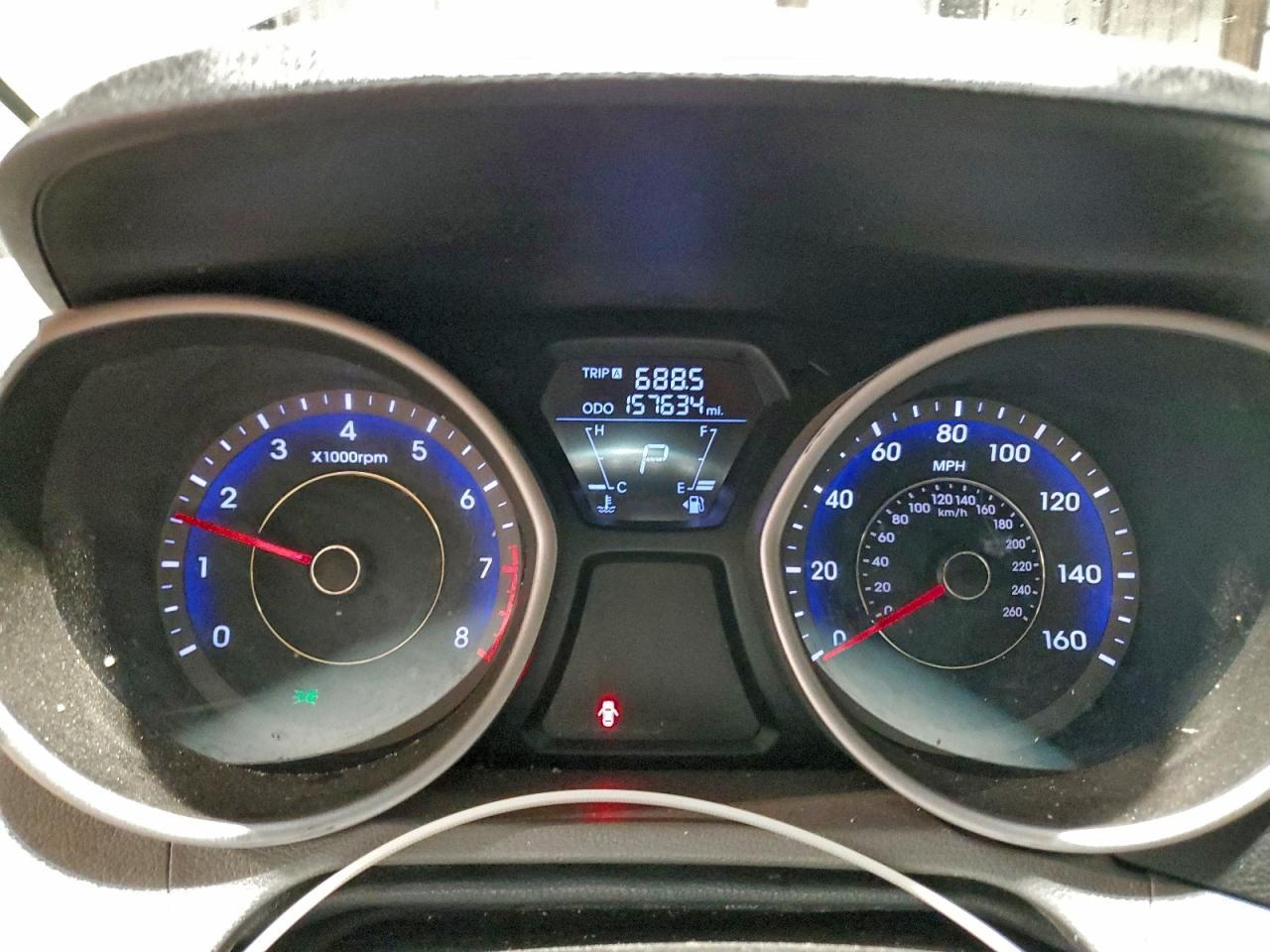 2011 HYUNDAI ELANTRA