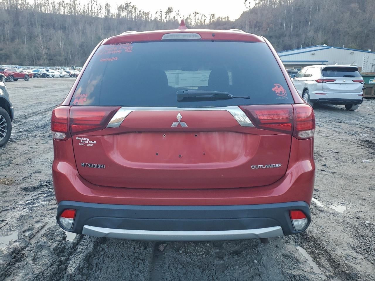 2018 MITSUBISHI outlander