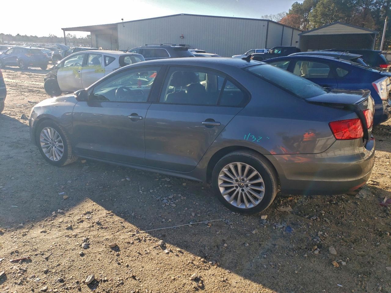 2012 VOLKSWAGEN JETTA