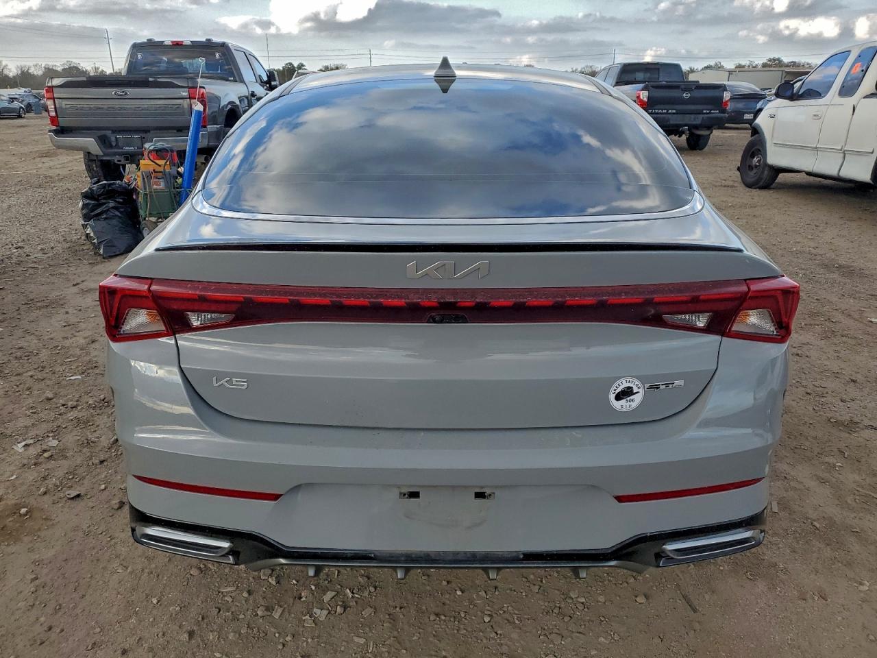 2024 KIA K5