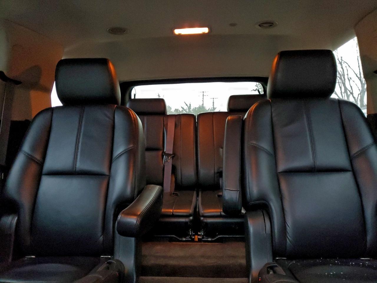 2011 CHEVROLET Tahoe