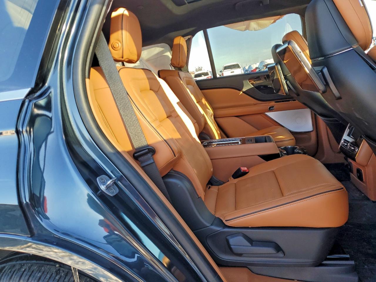 2023 LINCOLN Aviator