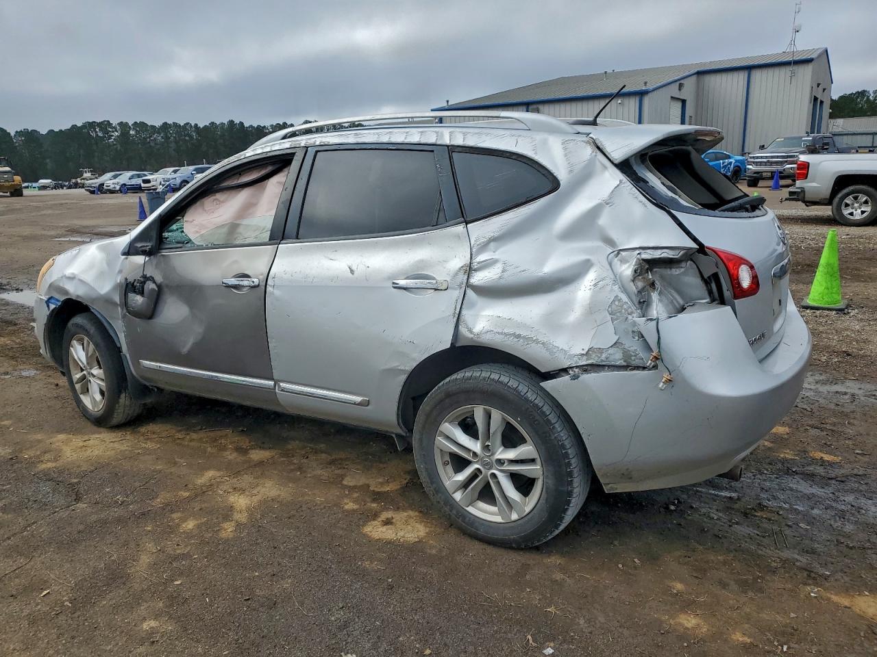 2013 NISSAN ROGUE