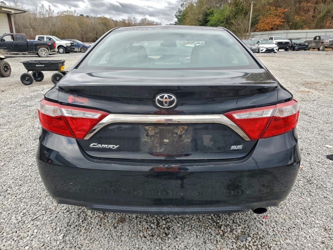 2017 TOYOTA CAMRY