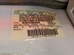 2011 NISSAN VERSA