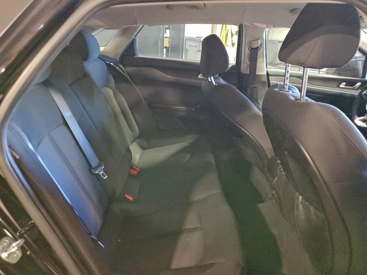 2022 KIA K5