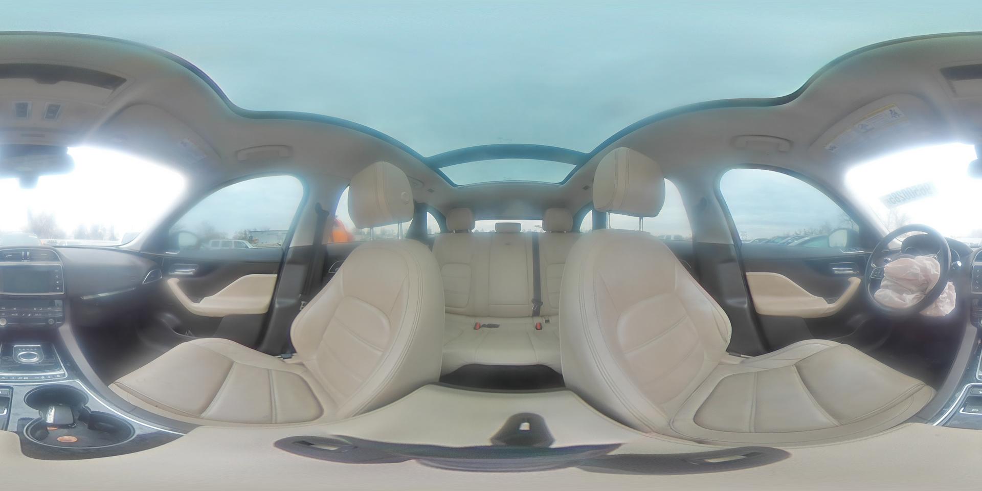 2017 JAGUAR F-Pace