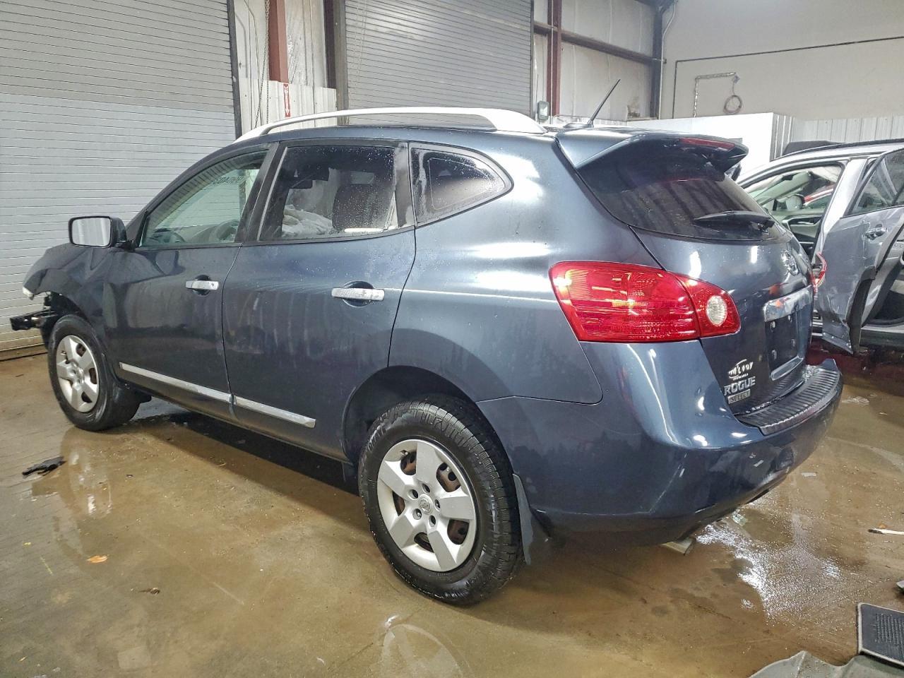 2015 NISSAN ROGUE