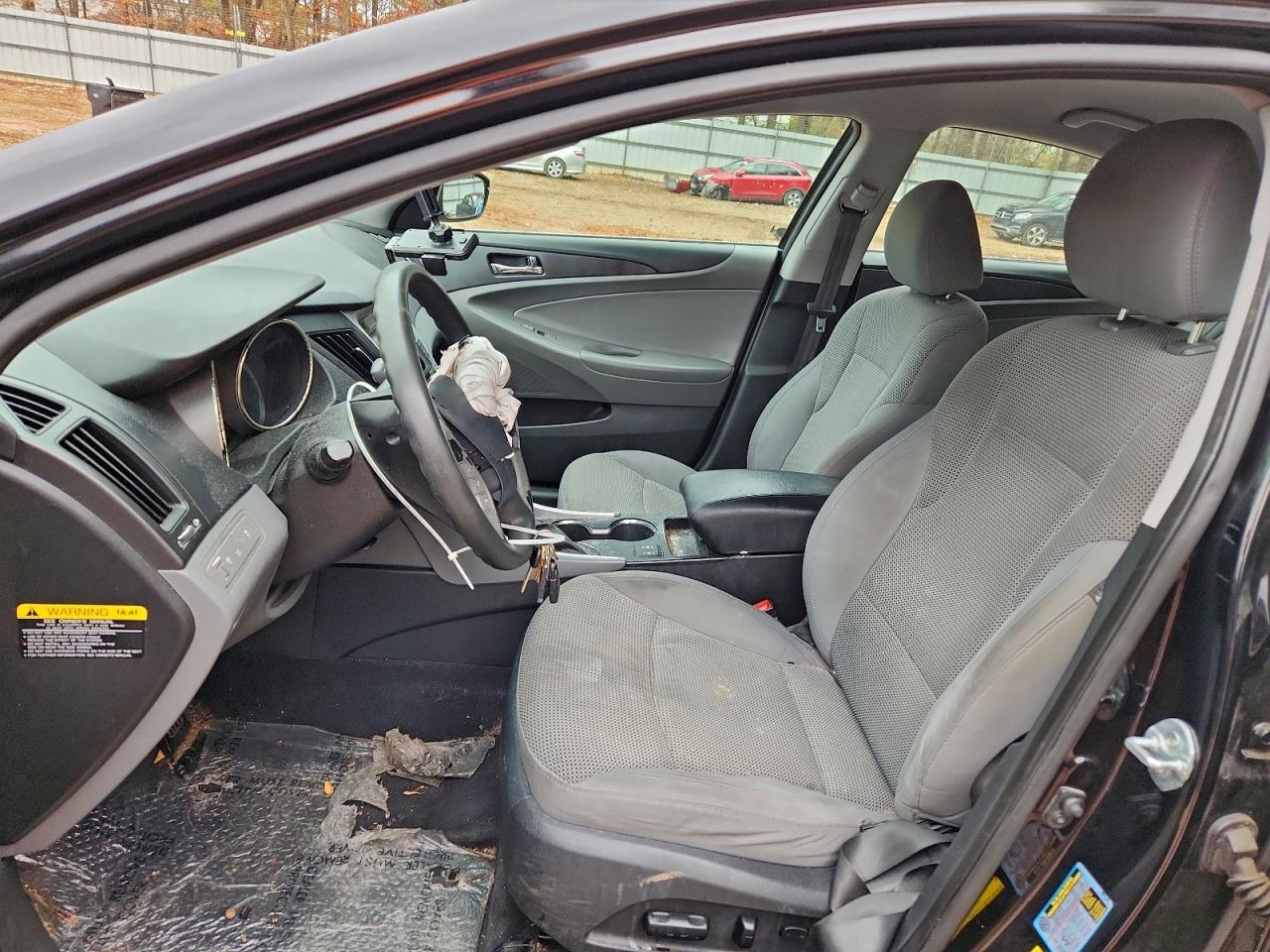 2013 HYUNDAI SONATA