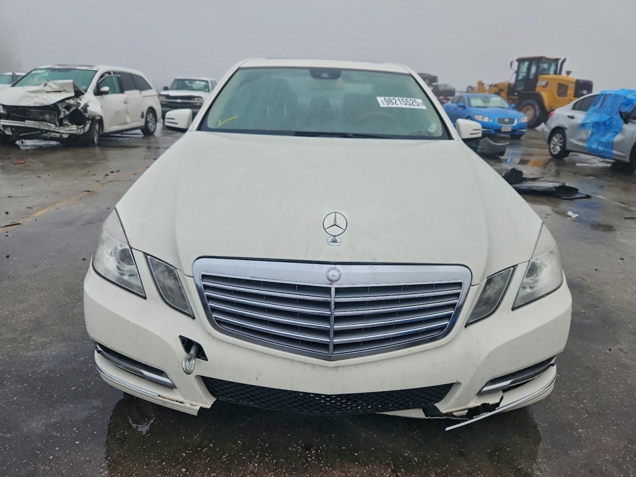 2012 MERCEDES-BENZ E-Class