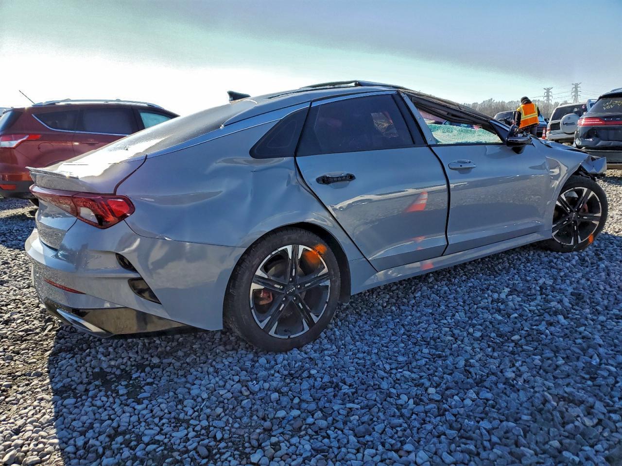 2023 KIA K5
