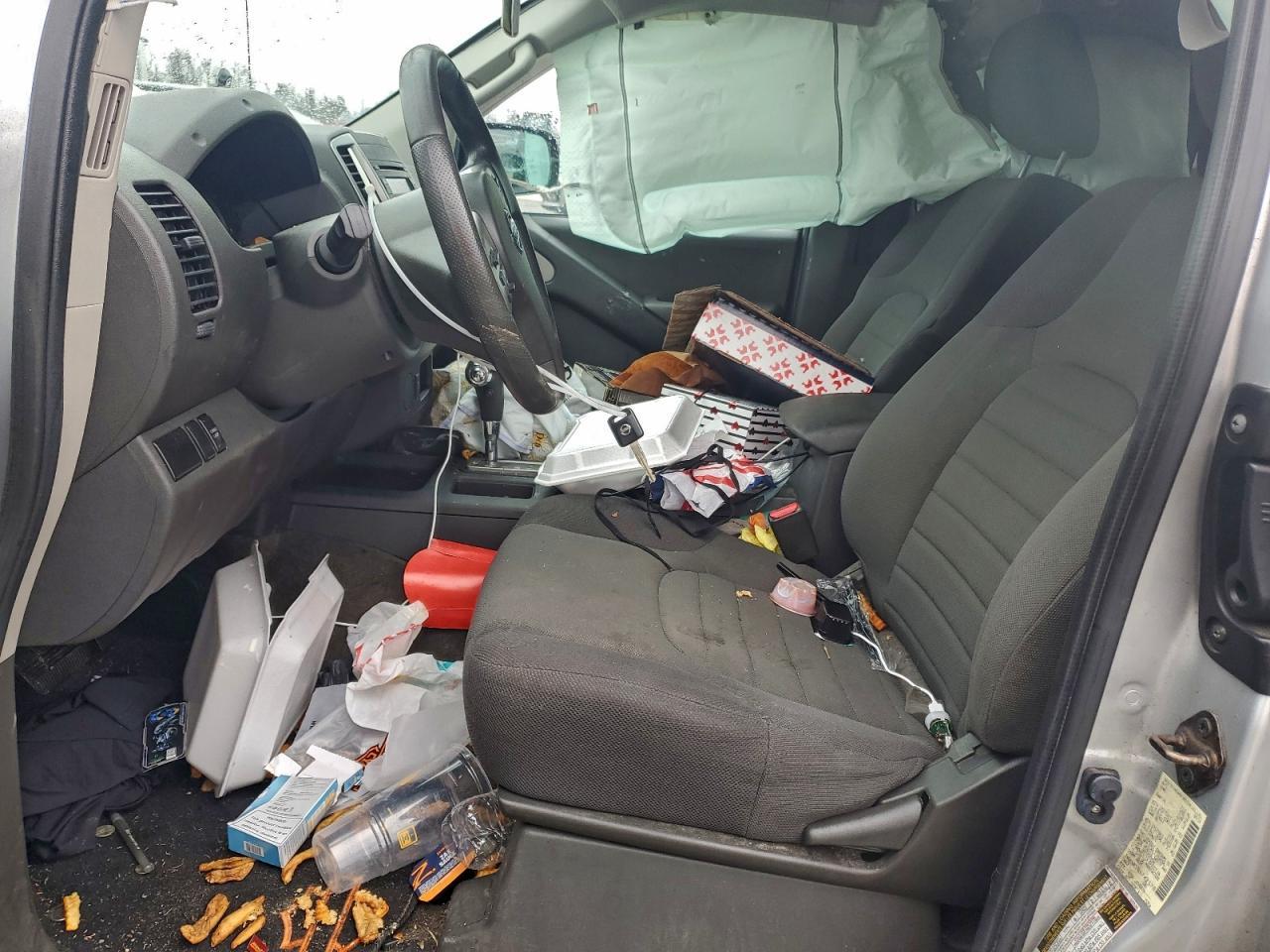 2014 NISSAN Frontier