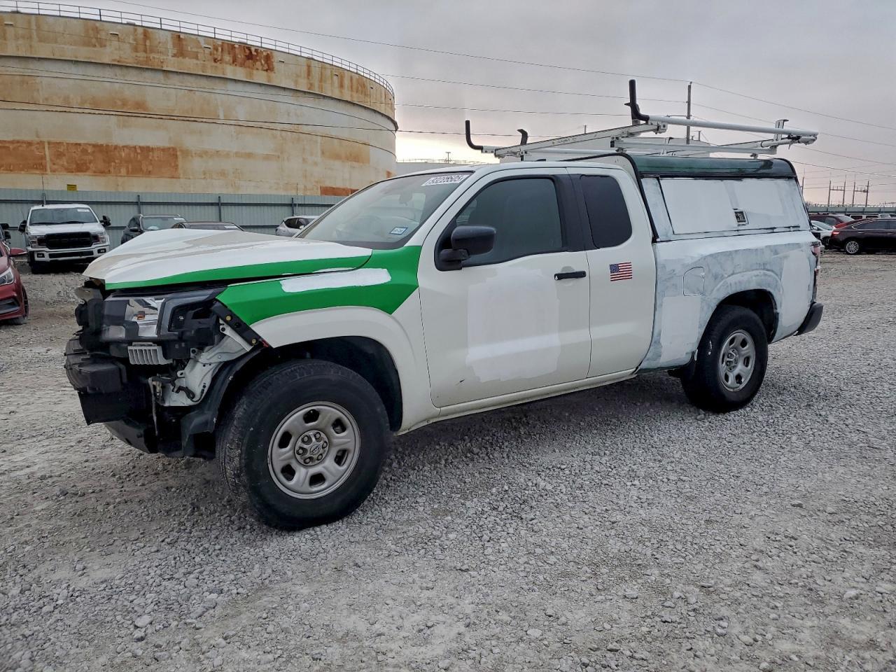 2024 NISSAN Frontier