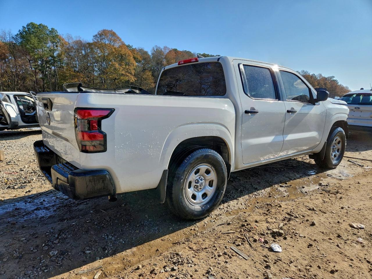 2022 NISSAN Frontier