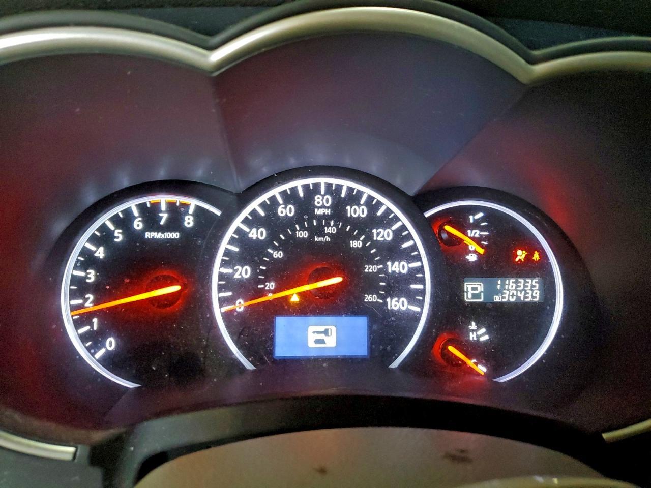 2012 NISSAN Quest