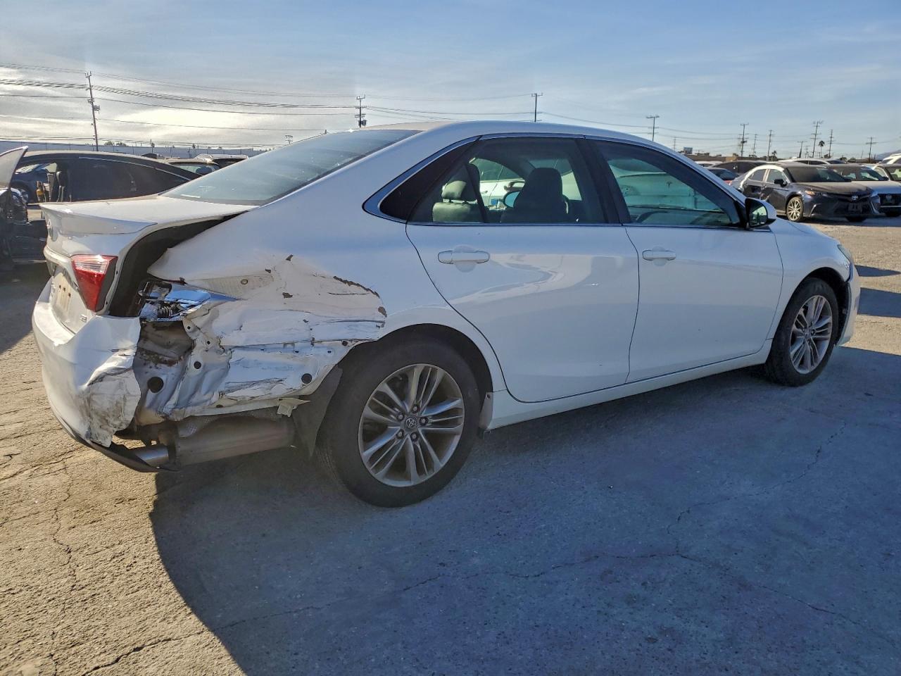 2017 TOYOTA CAMRY