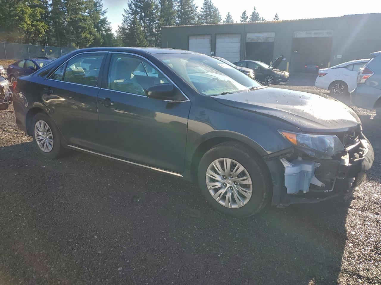 2013 TOYOTA CAMRY