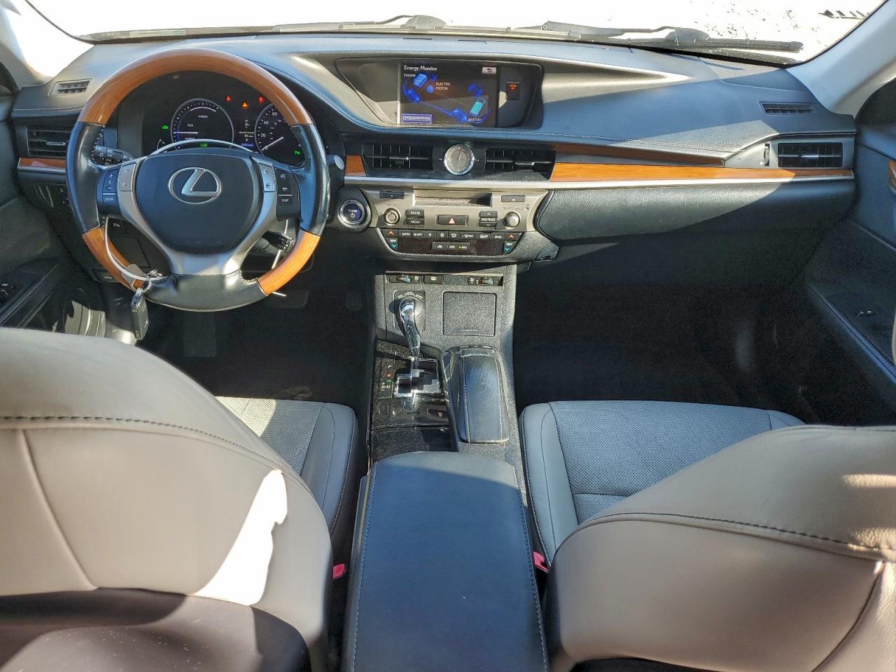 2013 LEXUS ES 300H