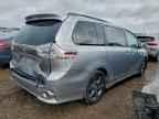 2016 TOYOTA SIENNA