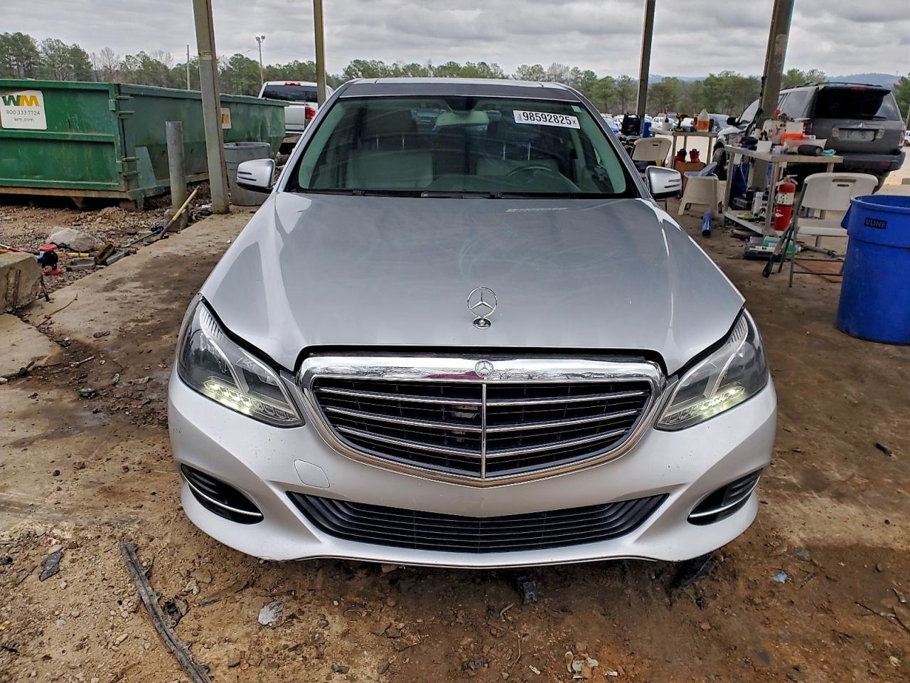 2014 MERCEDES-BENZ E-Class