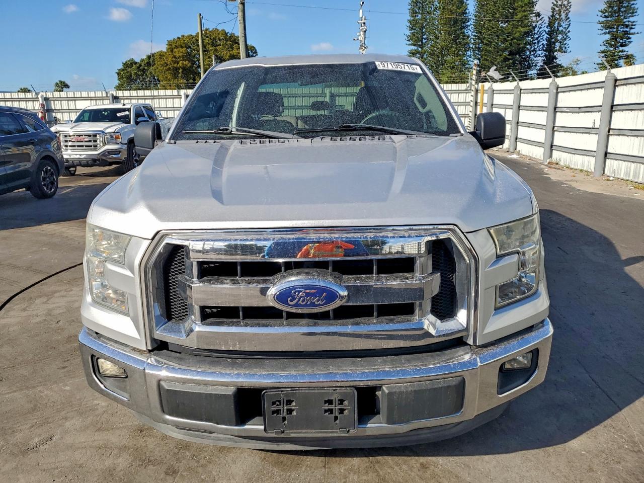 2015 FORD F-150