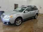 2013 SUBARU Outback
