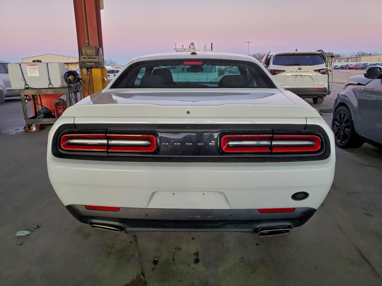 2022 DODGE Challenger