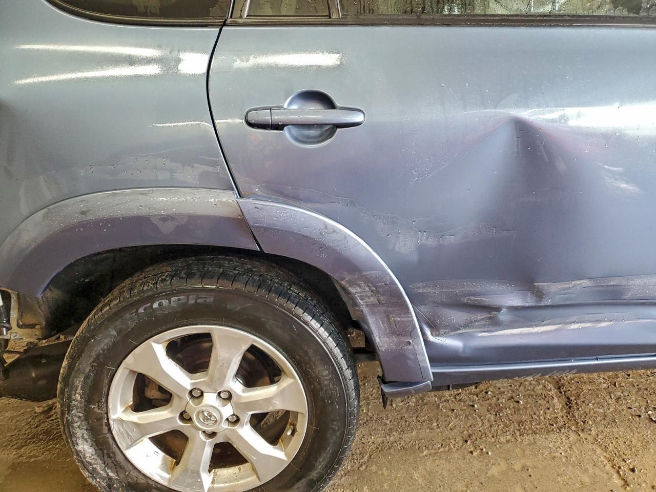 2010 TOYOTA RAV4